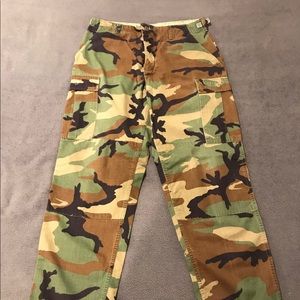 Men’s Woodland Camo Military BDU cargo pants